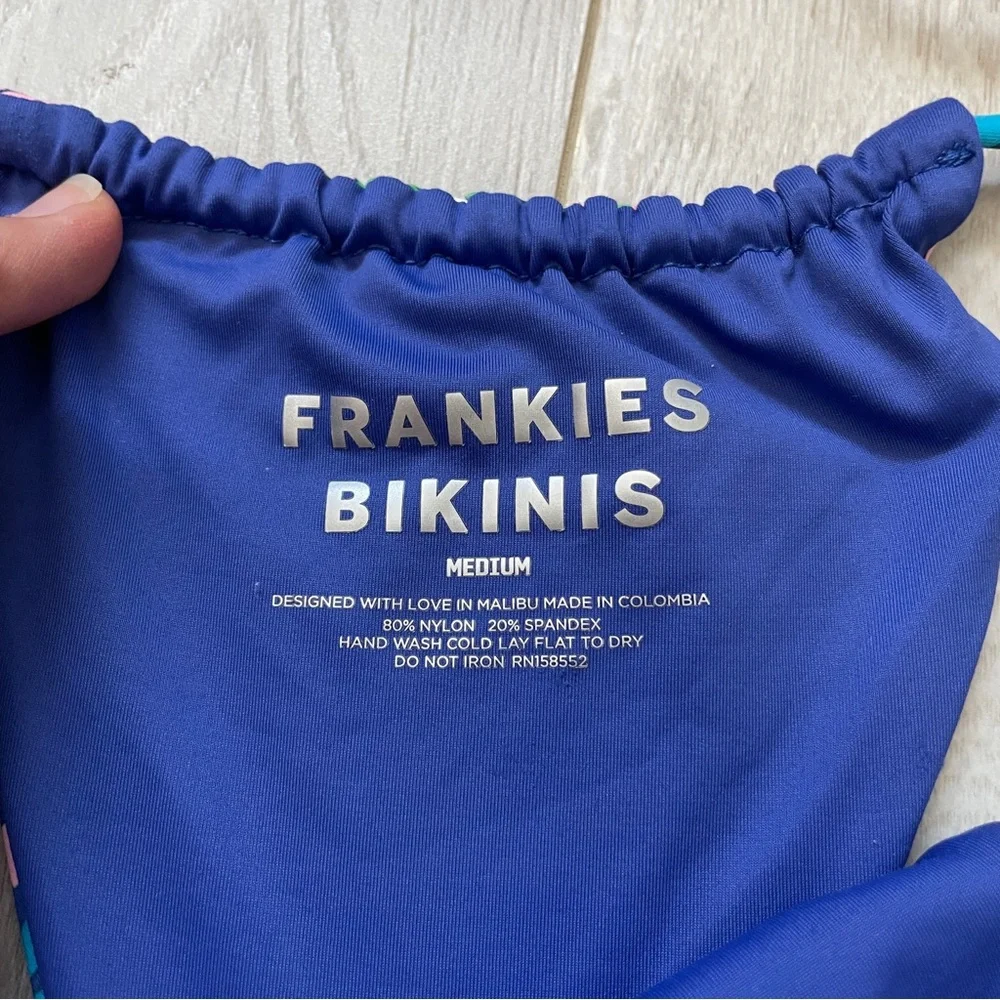 Frankies Bikinis Tia Floral String Bikini Bottoms Good Vibes Print Blue (Medium)